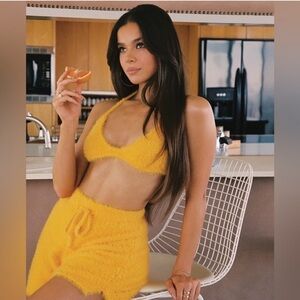 FRANKIE’S BIKINIS x Hailee Steinfeld Rebel Fuzzy Shorts Medium Sunshine Yellow